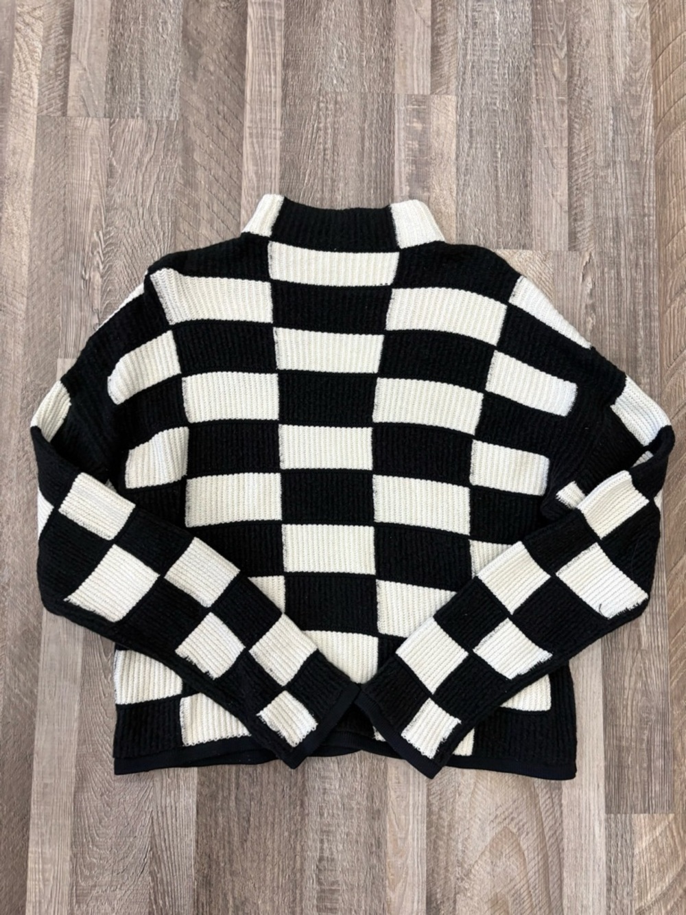Club Monaco Black & White Checkerboard Knit Sweater Small